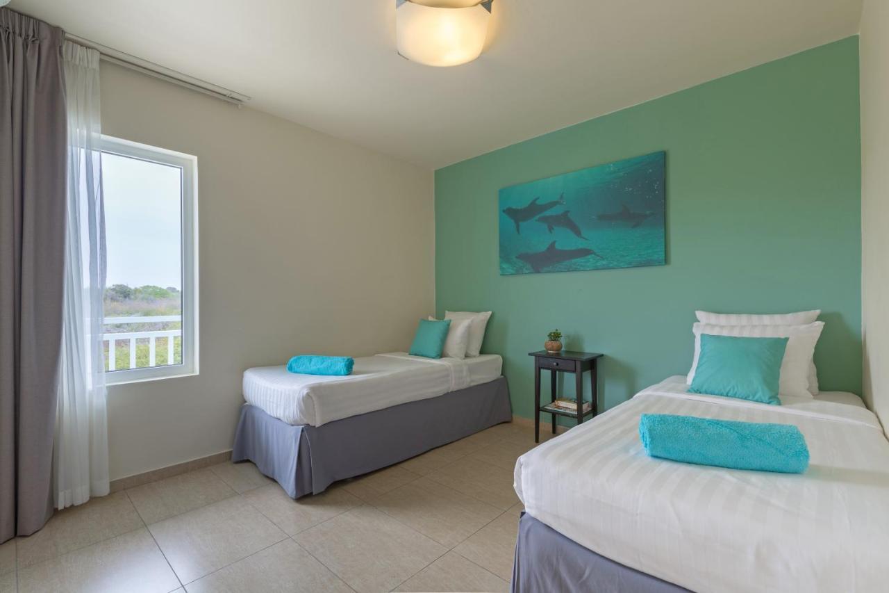 Dolphin Suites & Wellness Curacao Willemstad Extérieur photo