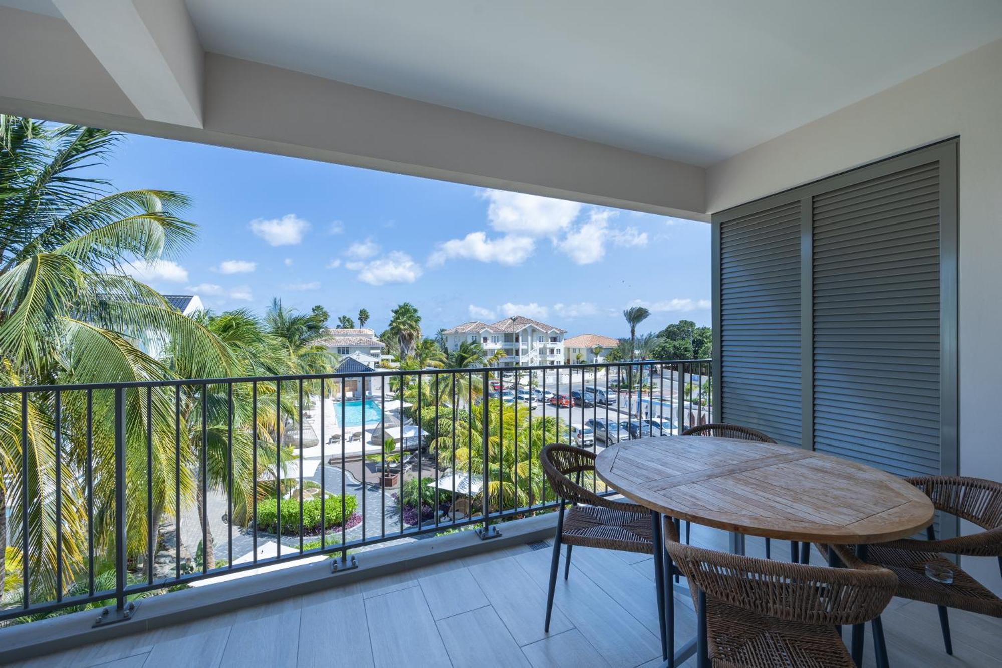 Dolphin Suites & Wellness Curacao Willemstad Extérieur photo