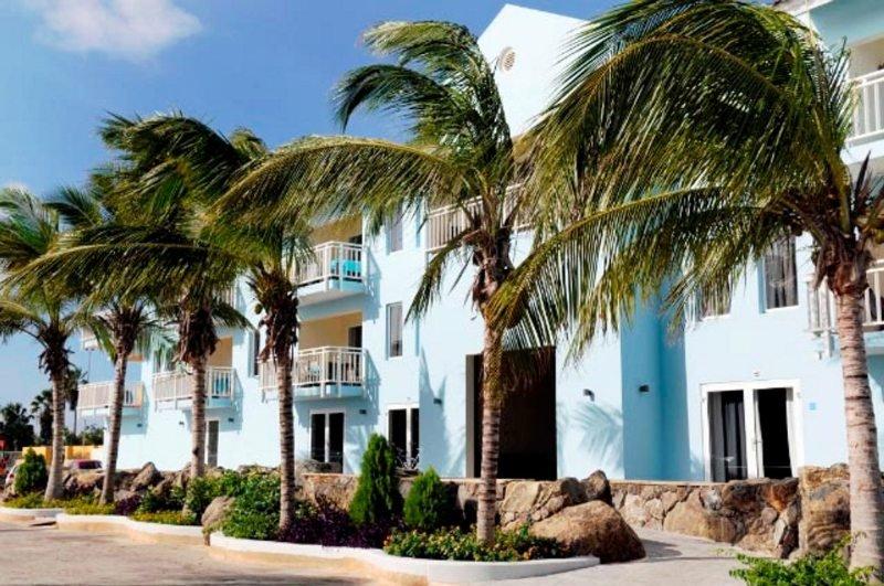 Dolphin Suites & Wellness Curacao Willemstad Extérieur photo